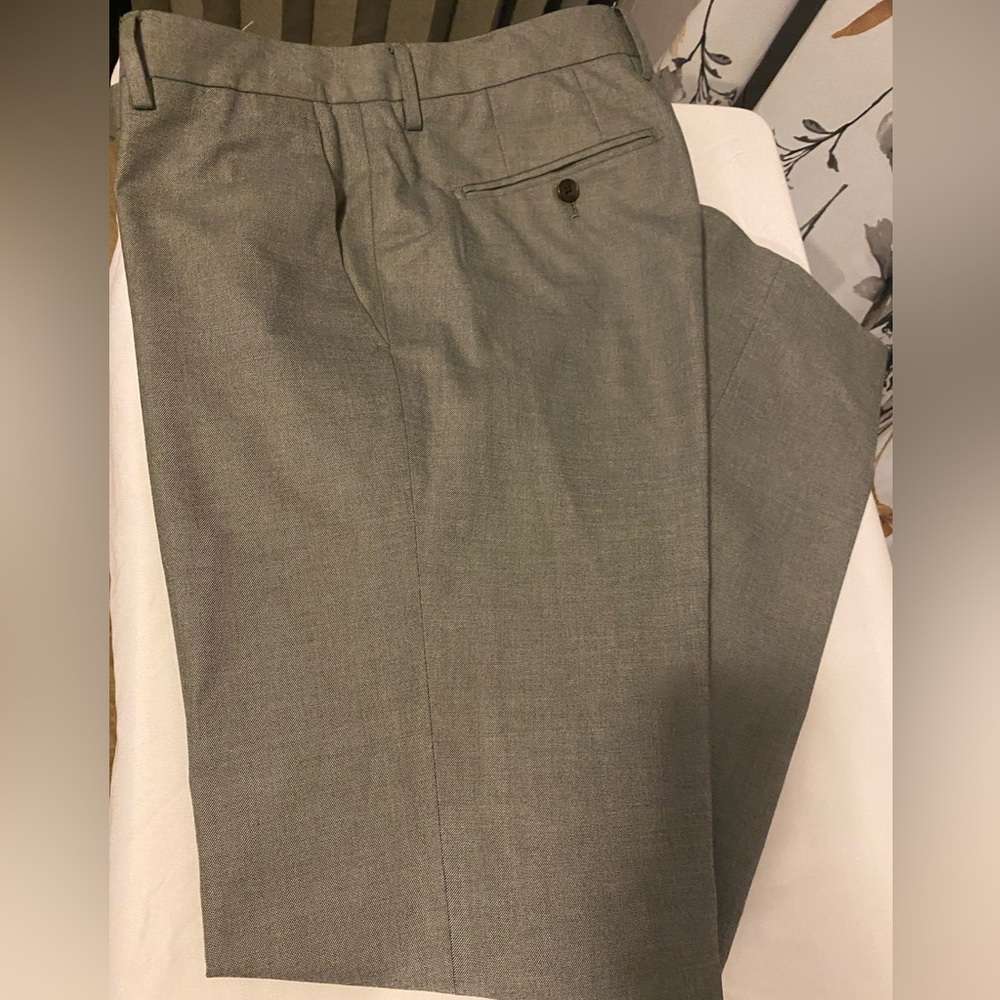 Men’s Gray Bonobos Dress Pant Straight Leg Size 33x34